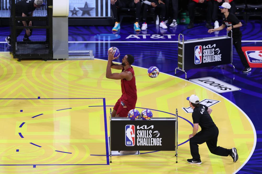 硬汉中锋 硬汉中锋